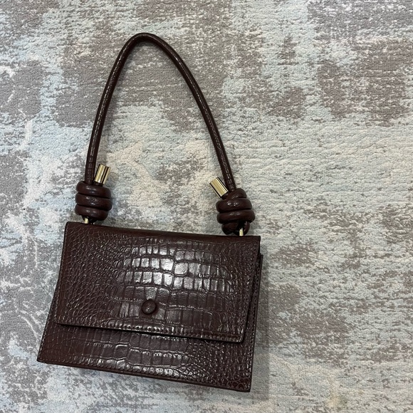 bag - Picture 2 of 2